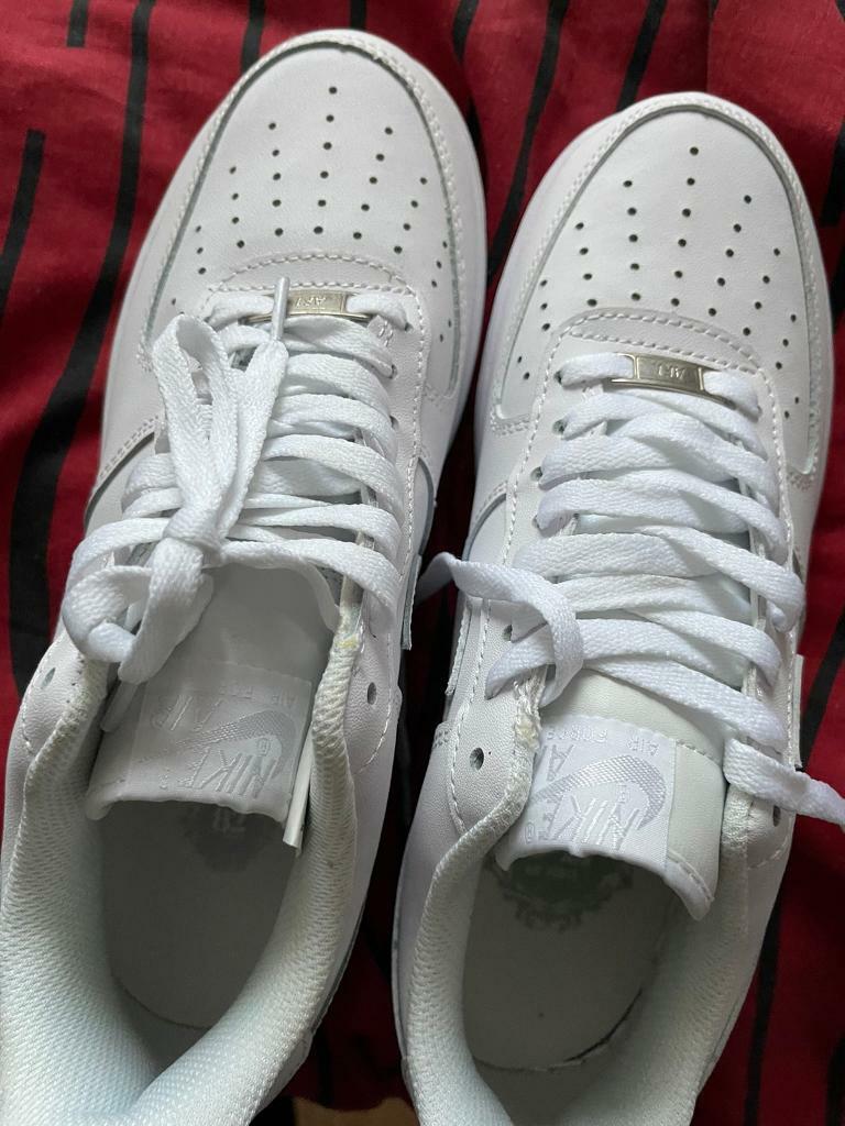size 7.5 air force 1